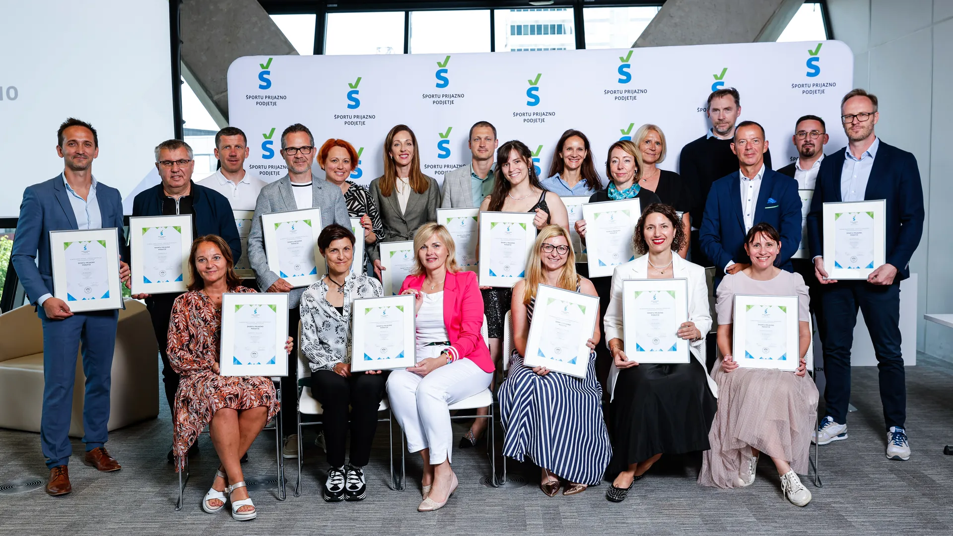 Dobitniki certifikata Športu prijazno podjetje