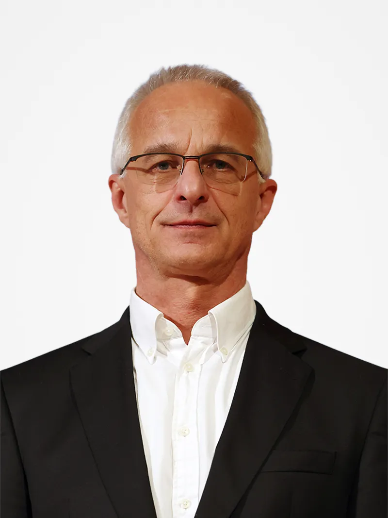 Mag. Miran Kos Podpredsednik za področje športa za vse